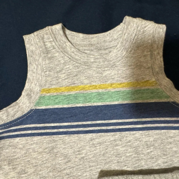 Carters Two piece Baby Set - Picture 4 of 5